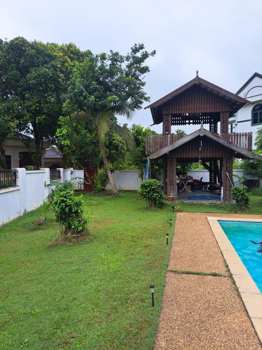Villa Shamir Sepang Buitenkant foto